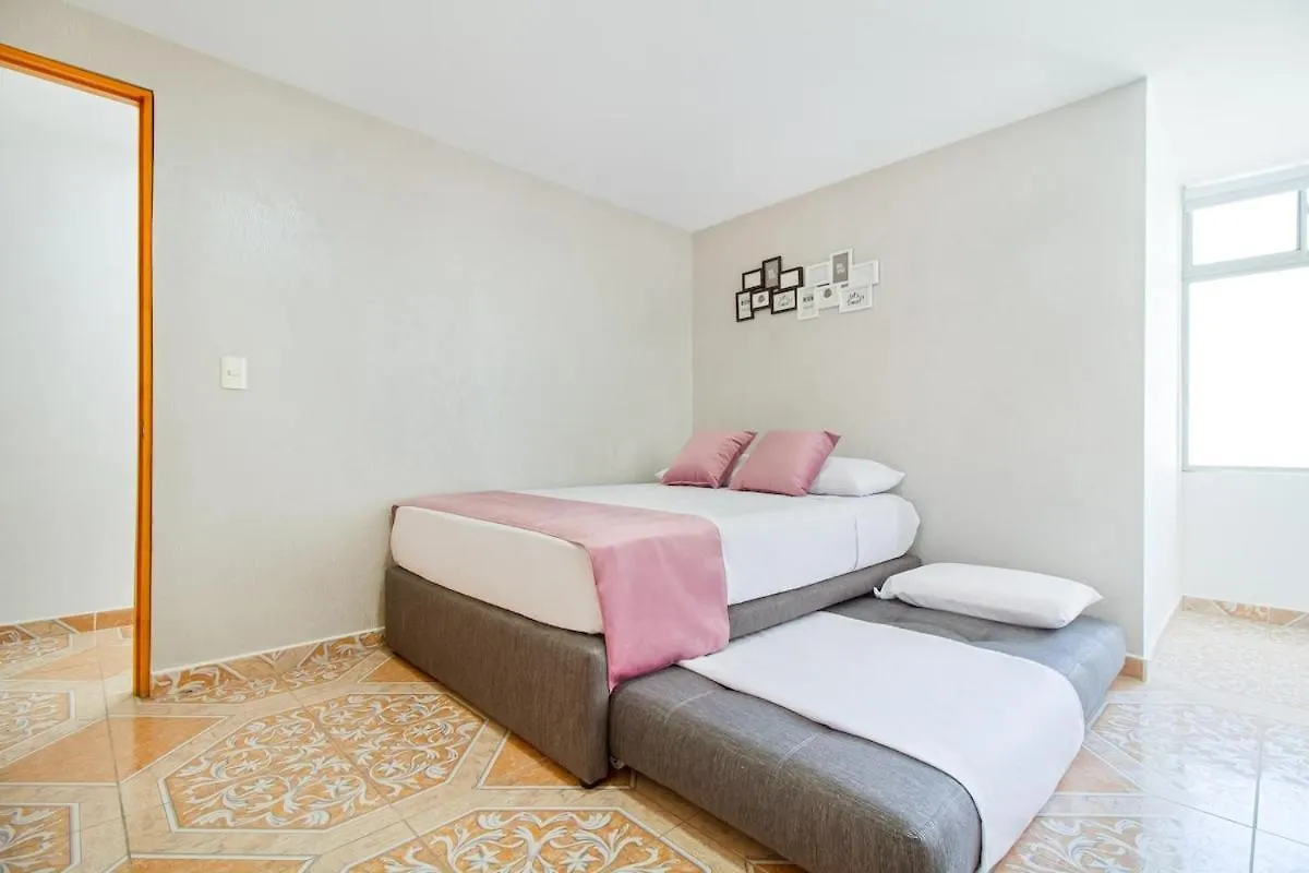 Hermoso Apartamento En El Centro Medellin 0*,